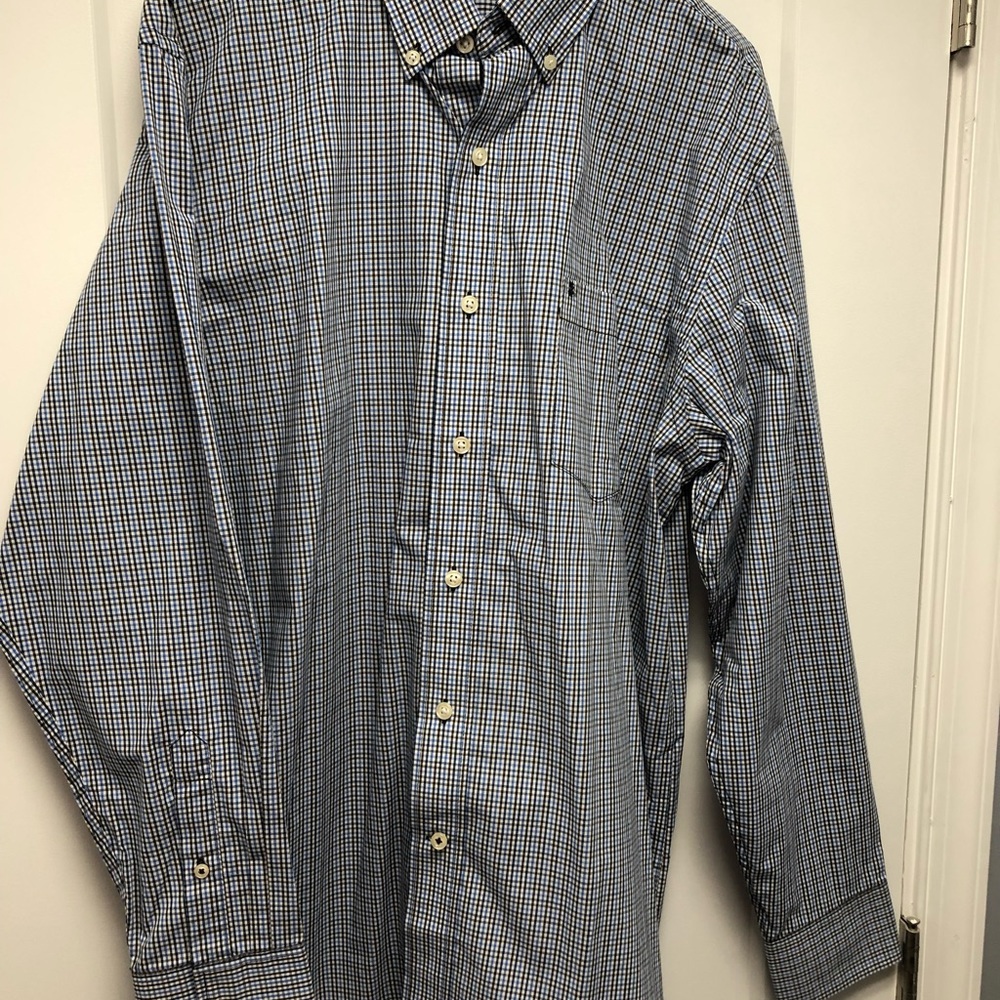 Mens Long Sleeved Button Down Shirt By IZOD Medium - Picture 5 of 13